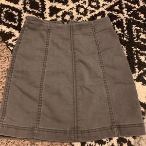 FREE PEOPLE cute skirt with zipper size 0